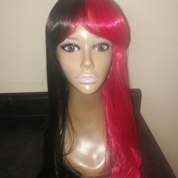 Wigs - Picture 2 of 5